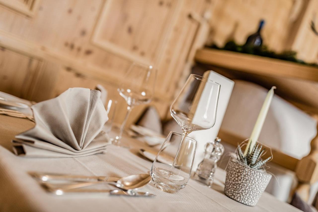 Savoy Dolomites Luxury & Spa Hotel Selva di Val Gardena Luaran gambar