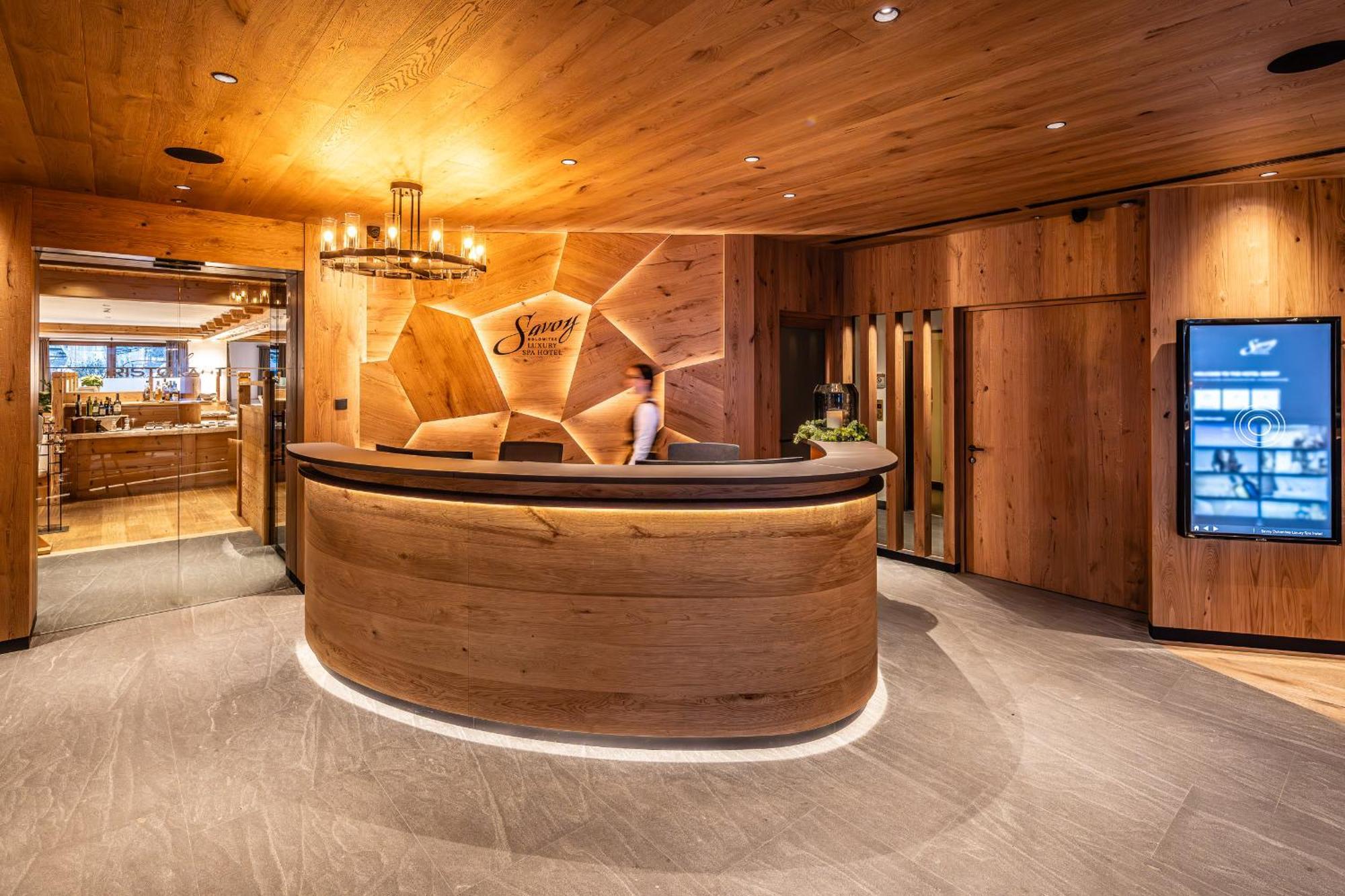 Savoy Dolomites Luxury & Spa Hotel Selva di Val Gardena Luaran gambar
