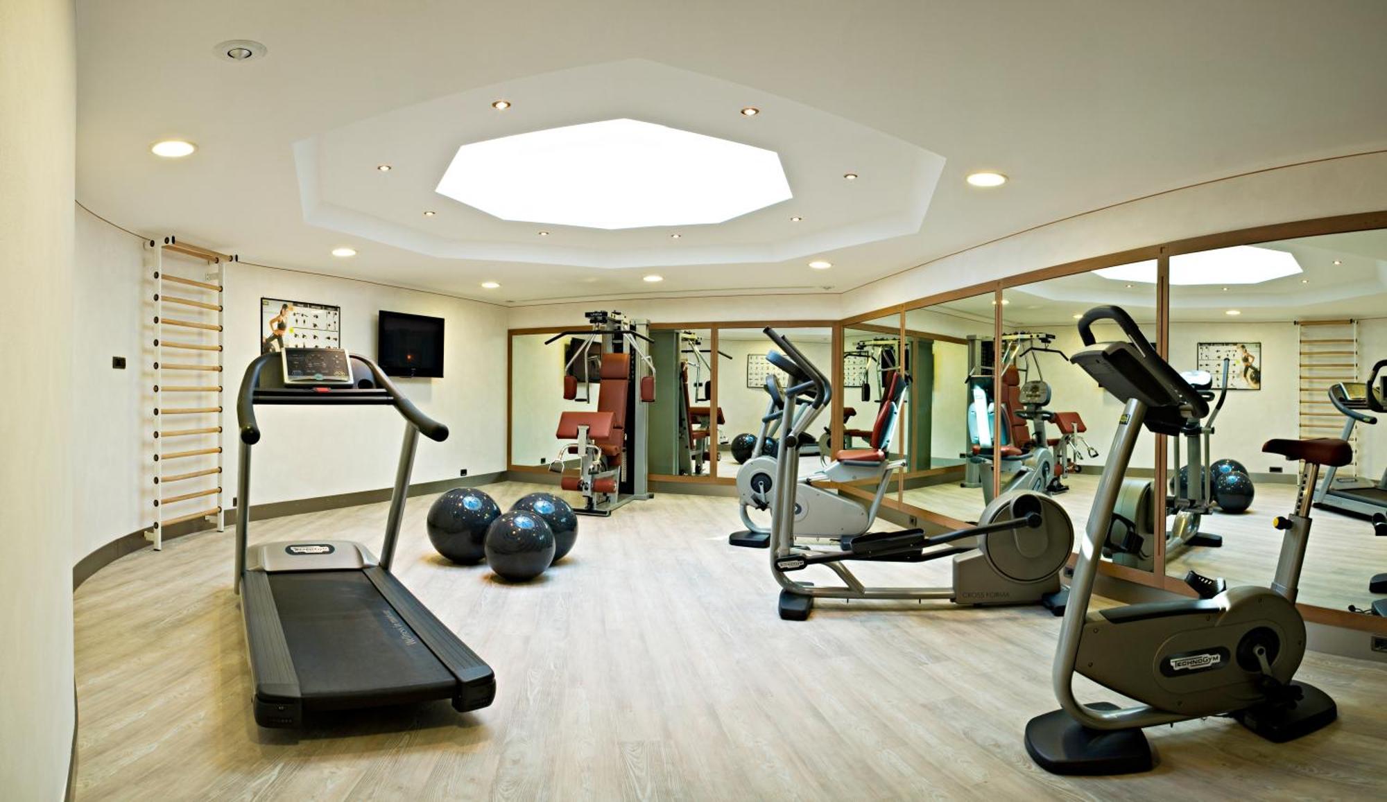 Savoy Dolomites Luxury & Spa Hotel Selva di Val Gardena Luaran gambar